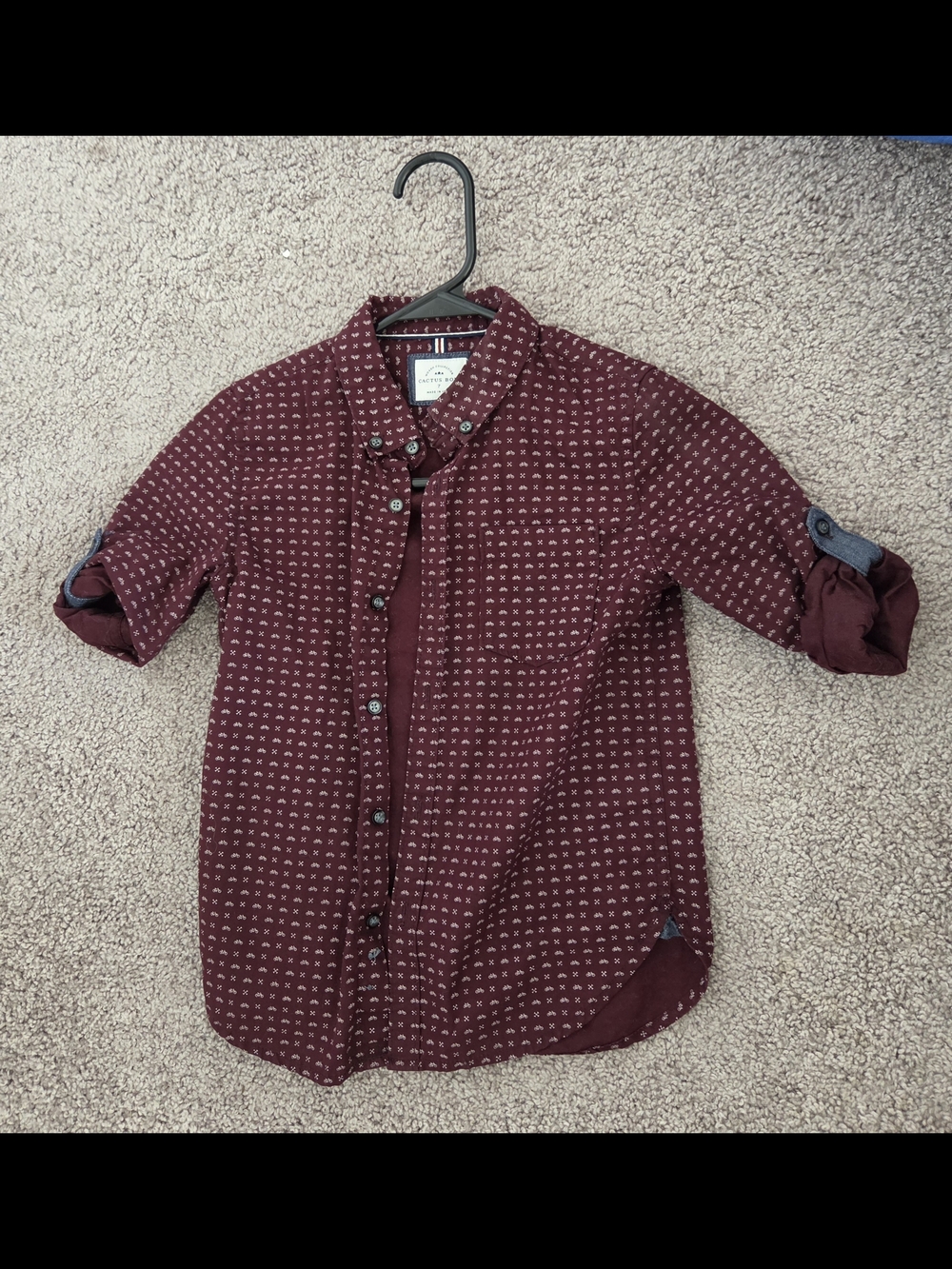 Cactus Men's Burgundy Patterned Button-Down Shirt